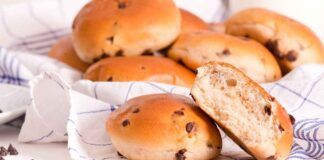 Brioche al cioccolato al mattino - RicettaSprint