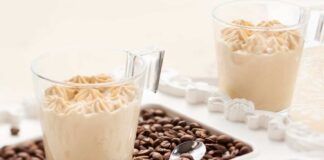 La mia crema di caffè è particolare, dentro ci metto un ingrediente che nessuno usa viene cremosissima, la farai solo così è irresistibile!