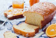 Ho pensato bene agli ingredienti che avevo in casa prima di fare il pan brioche: ne ho fatto uno per tutti all'arancia e avena che mangio anch'io e non ingrasso