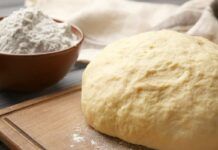 La frolla a pasqua devi saperla fare, non ti improvvisare, la mia è speciale è del mio fornaio sotto casa, fa biscotti e crostate favolose