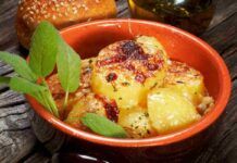 Da quando faccio le patate al tegamino, ho chiuso con quelle fritte e al forno Dalle mie patate al tegamino nessuno esce mai insoddisfatto: sono talmente ghiotti me le chiedono ogni volta che organizzo una cena!