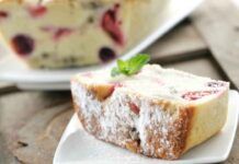 Questa volta mi sono superata, con le fragole che ho appena comprato realizzo una torta soffice come una nuvola Questa volta mi sono superata, con le fragole che ho appena comprato realizzo una torta soffice come una nuvola - RicettaSprint