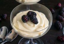 Crema al mascarpone: stavolta la prepariamo come in pasticceria, attenta ai passaggi solo così è davvero perfetta!