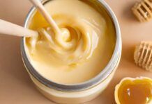 Da quando faccio il miele montato non ho più realizzato altri dessert, sparisce in un lampo