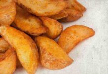 Patate sabbiose inconfondibili, hanno bisogno solo di una buona cottura, per tutto il resto devi fare solo così
