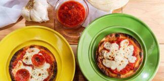 Pizzette in padella pronte in un attimo, zero lievitazione, croccanti, filanti e addio forno. Azzero la bollette finalmente