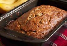 Ti occorrono solo ingredienti genuini, per preparare il plumcake alle banane, buono e leggero, solo 150 Kcal