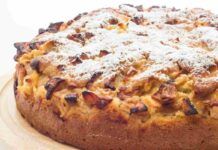 La prima torta di mele senza bilancia, cosi buona non mi è mai venuta, addio pesi e bilancini, ti basta questo ed è subito in forno!