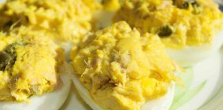 Le uova tonnate ideali per i digiuni pasquali: magre, nutrienti e pronte in un attimo ma non solo, piacciono a tutti