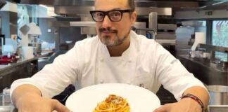 Alessandro Borghese in campo per il Carbonara Day: ecco la sua ricetta dose per dose - RicettaSprint