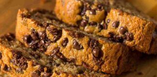 Avevo 2 banane mollicce e delle uova di cioccolato e ho preparato una torta super golosa ho lasciato tutti a bocca aperta