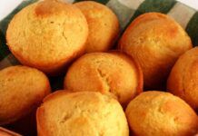 Brioche senza farina, lievito e uova, perfette per la colazione e con pochissime calorie - RicettaSprint