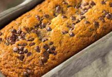 È diventato sempre più difficile stupire tutti a colazione, oggi ho servito questo plumcake e devo dire che ho fatto centro