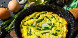 Frittata di asparagi e speck, tu come la fai? Io ci metto anche il latte, tutti la rivogliono ogni volta