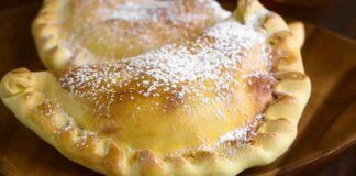 Ho fatto le empanadas ma non le solite le ho farcite con mele e confettura ed è stato un successone, ho conquistato tutti al primo assaggio