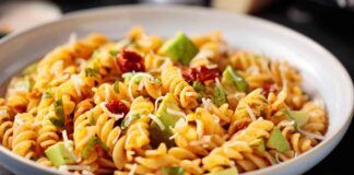 Insalata di pasta light, con queste due ricette stai apposto per tutta la settimana - RicettaSprint