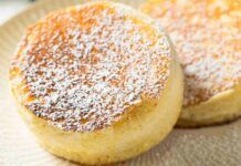 Mangio i pancake tutte le mattine, da quando ho imparato a farli come nuvole che sanno di limone però, ne faccio apposta di più anche per la merenda Mangio i pancake tutte le mattine, da quando ho imparato a farli come nuvole che sanno di limone però, ne faccio apposta di più anche per la merenda