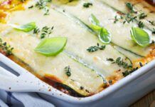 Parmigiana di zucchine light la versione più buona in assoluto, tutto a crudo dritto nel forno Parmigiana di zucchine light la versione più buona in assoluto, tutto a crudo dritto nel forno - RicettaSprint