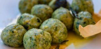 Polpette di spinaci cotte al vapore, la perfetta cena leggera dopo la maxi grigliata di oggi - RicettaSprint