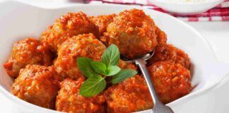 Stasera porta in tavola le polpette light, zero carne e uova ti conquisteranno già dopo il primo morso