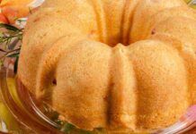 Dolce con le pesche, al pranzo delle domenica fari un figurone