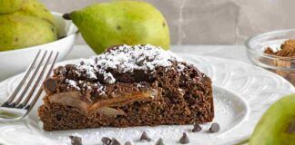 Torta di pere e cioccolato leggerissima solo 150 Kcal, ti servono 5 minuti questa volta farai impazzire tutti