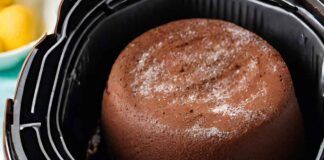 Torta leggerissima per merenda, la faccio direttamente in friggitrice ad aria - RicettaSprint
