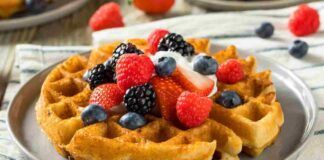 Vado pazza per i waffle e li mangio anche durante la dieta, li preparo con questa ricetta e hanno meno di 50 kcal - RicettaSprint