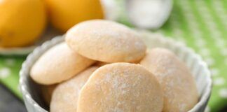 Biscotti allo yogurt greco e limone, un'esplosione di gusto in soli 40 kcal, non ne avanzerà neanche uno