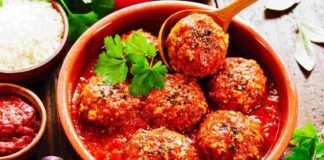 È sempre un piacere mangiare le polpette fatte così, le lasci cuocere nel sugo vengono morbidissime