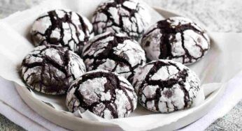 Non rinuncio più ai biscotti al cioccolato da quando preparo questi che hanno solo 50 kcal li mangio senza freni