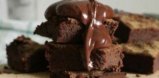 Brownies banana e cioccolato: non sgarri con la dieta ma con questi quadrotti golosi non dici no al dolce