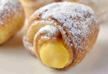 Cannolini di sfoglia in 10 minuti