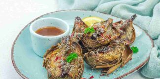 Carciofi alla mediterranea come vuole la tradizione, li metti al forno non sporchi nulla solo 220 kcal