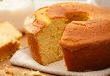 Ogni volta che preparo il ciambellone di mia nonna non ne resta mai una fetta per l'indomani, ci fanno pranzo cena e colazione