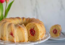 La mangio tutti i giorni a colazione la mia torta di fragole è all’acqua, solo 100 Kcal, mangio e non metto un grammo