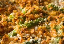 Li faccio gratinati e poi aggiungo tanto formaggio ai fagiolini, anche i più piccoli gradiscono, peccato che non bastino mai Li faccio gratinati e poi aggiungo tanto formaggio ai fagiolini, anche i più piccoli gradiscono, peccato che non bastano mai