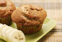 Con 1 banana e un vasetto di yogurt e neanche un uovo sono riuscita a preparare i muffin, ho risolto la merenda dei piccoli Nonostante avessi una sola 1 banana e un vasetto di yogurt sono riuscita a preparare i muffin, ho risolto la merenda dei piccoli