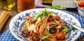 Alla pasta a pranzo non ci rinuncio, con questa ricetta strizzo l'occhiolino persino alla dieta - RicettaSprint