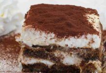 Con questo tiramisù non metto un grammo, non uso mascarpone, panna e uova, lo faccio semplicemente così, solo 150 Kcal Quando mangio questo tiramisù non metto un grammo, non uso mascarpone, panna e uova, lo faccio semplicemente così, solo 150 Kcal