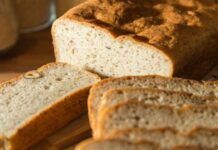 Con una banana ho fatto una torta da urlo, buonissima e soffice come una nuvola, perfetta per la dieta- RicettaSprint