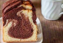 Torta morbida zebrata, la merenda perfetta per i bambini con meno di 100 kcal a porzione - RicettaSprint
