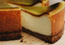Cheesecake mascarpone e vaniglia: ormai è diventata la mia specialità, tutti la vogliono assaggiare quando vengono a cena da me!