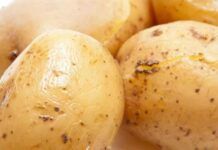 Preparo un'insalata di patate favolosa: non ci metto il tonno questa volta, ma la faccio più gourmet