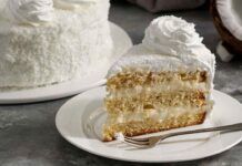 Cocco e philadelphia sono la il mix perfetto di leggerezza e golosità, con questa torta esotica ho spiazzato tutti, solo 170 kcal