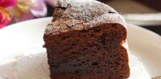 Torta cremosa cacao e yogurt se voglio fare una merenda golosa in pochi minuti con questa riesco a conquistarmi i più piccoli e non solo!
