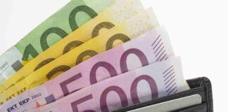 Per colpa degli aumenti di prezzi con 100 euro compriamo poco per la spesa settimanale