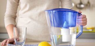 Caraffe filtranti per l'acqua, non sono così vantaggiose come pensi
