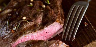 Come rendere più saporita la carne tagliata in base a come la affetti
