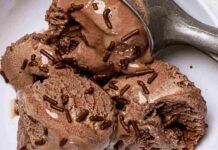 Avevo proprio voglia di gelato alla nutella, con questa ricetta l’ho preparato in meno di 10 minuti - RicettaSprint